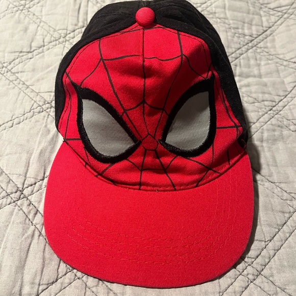 Toddler Spiderman Hat - Picture 1 of 3